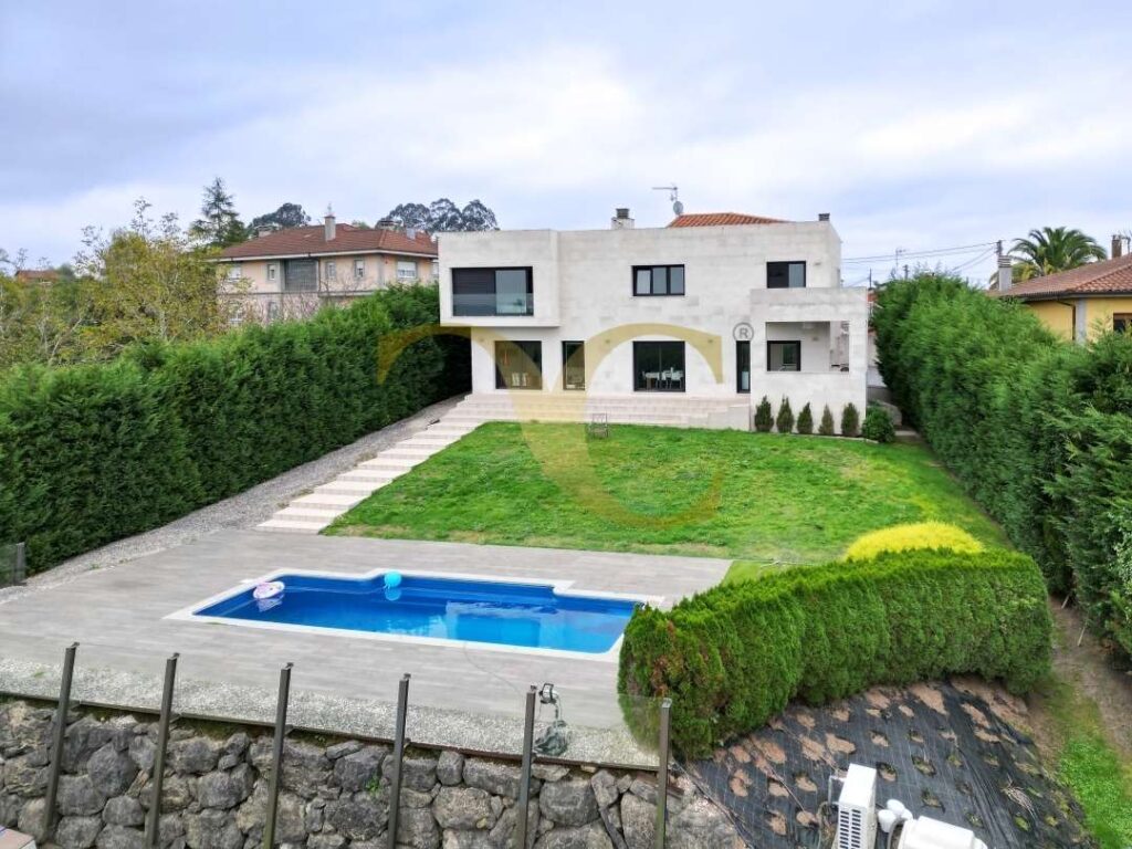 509520251016 102923 0825844001761127947